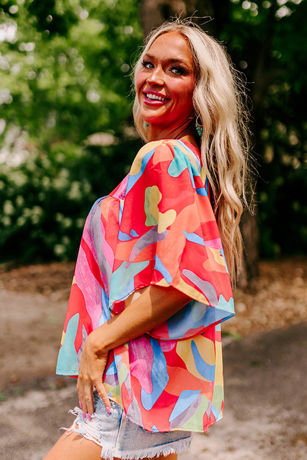 Flowy Short Sleeve Blouse, Abstract Pattern Casual Shirt - Detail View 3 Flowy Short Sleeve Blouse, Abstract Pattern Casual Shirt - Detail View 3