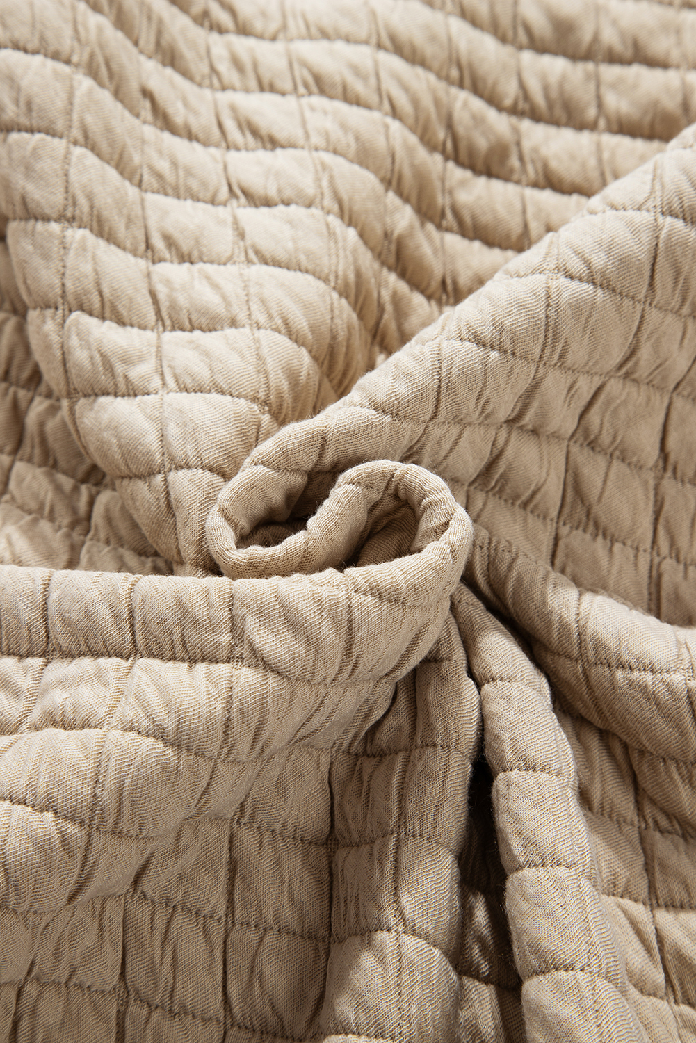 Women's Jet Stream Solid Color Quilted Puffer Buttoned Shacket - Detail View 16 Women's Jet Stream Solid Color Quilted Puffer Buttoned Shacket - Detail View 16