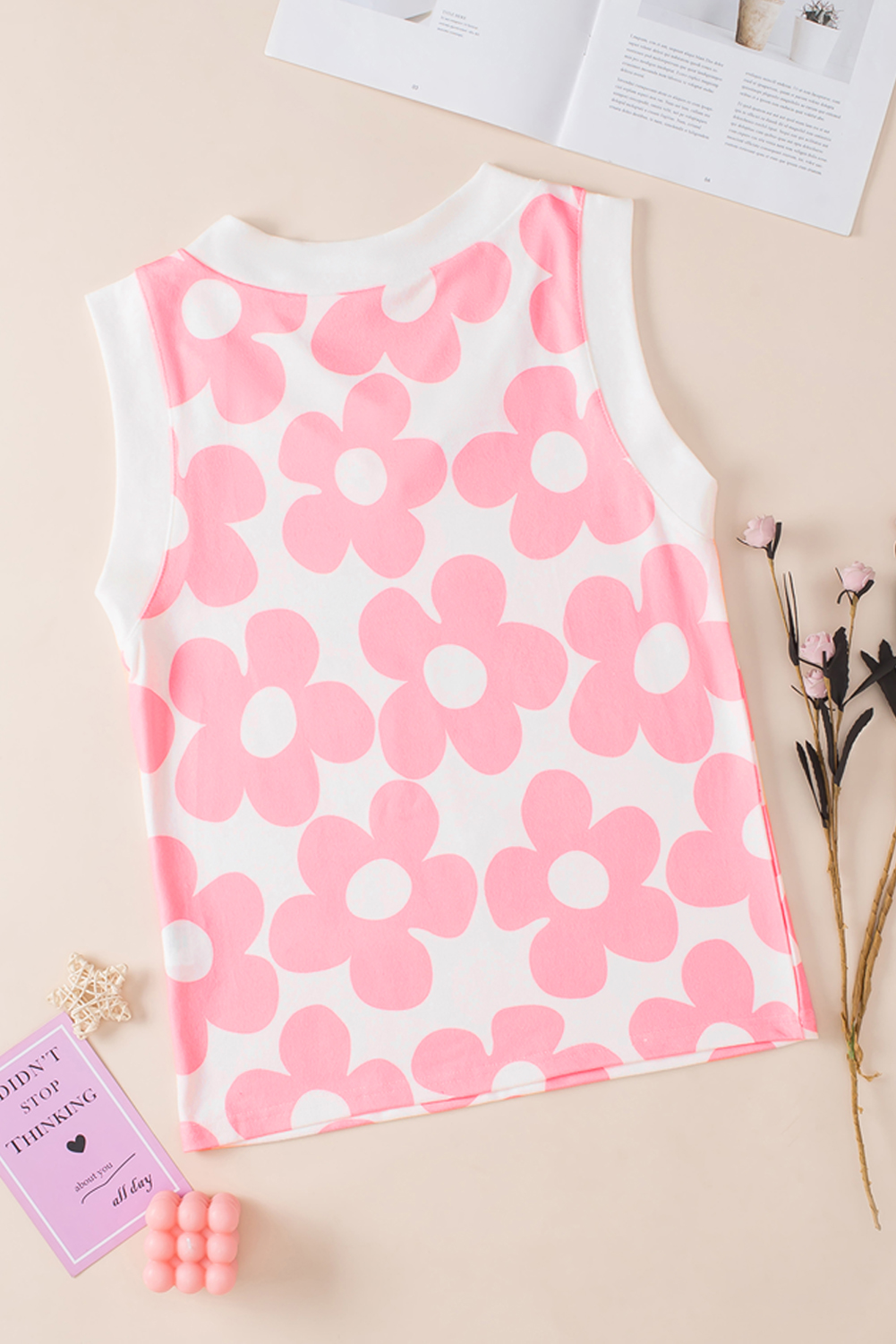 Summer Floral Knit Tank Top, Women's Casual V Neck Sleeveless - Detail View 9 Summer Floral Knit Tank Top, Women's Casual V Neck Sleeveless - Detail View 9