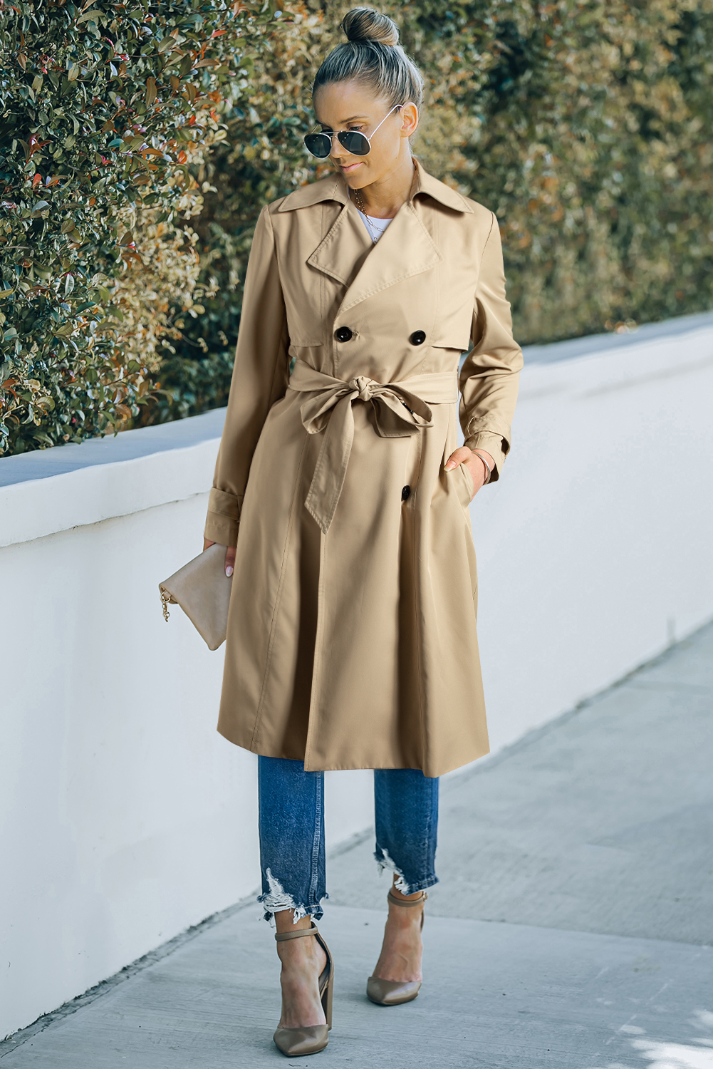 Chic and Functional Women's Fall Coat - Timeless Solid Color Design - Detail View 3 Chic and Functional Women's Fall Coat - Timeless Solid Color Design - Detail View 3