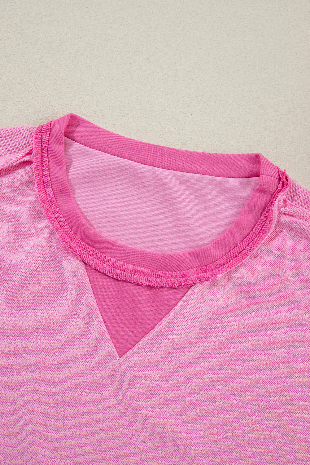 Stylish Two-Piece Pant Set: Colorblock Pullover and High-Waisted Joggers - Detail View 7 Stylish Two-Piece Pant Set: Colorblock Pullover and High-Waisted Joggers - Detail View 7