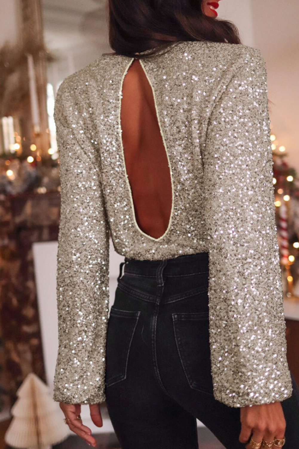 Elegant Blouse with Sequin Puff Sleeves and Cutout Back - Perfect for Night Out - Detail View 2 Elegant Blouse with Sequin Puff Sleeves and Cutout Back - Perfect for Night Out - Detail View 2