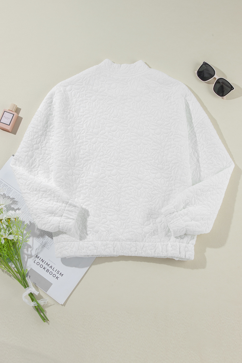 Women's White Floral Quilted Long Sleeve Jacket - Detail View 11 Women's White Floral Quilted Long Sleeve Jacket - Detail View 11
