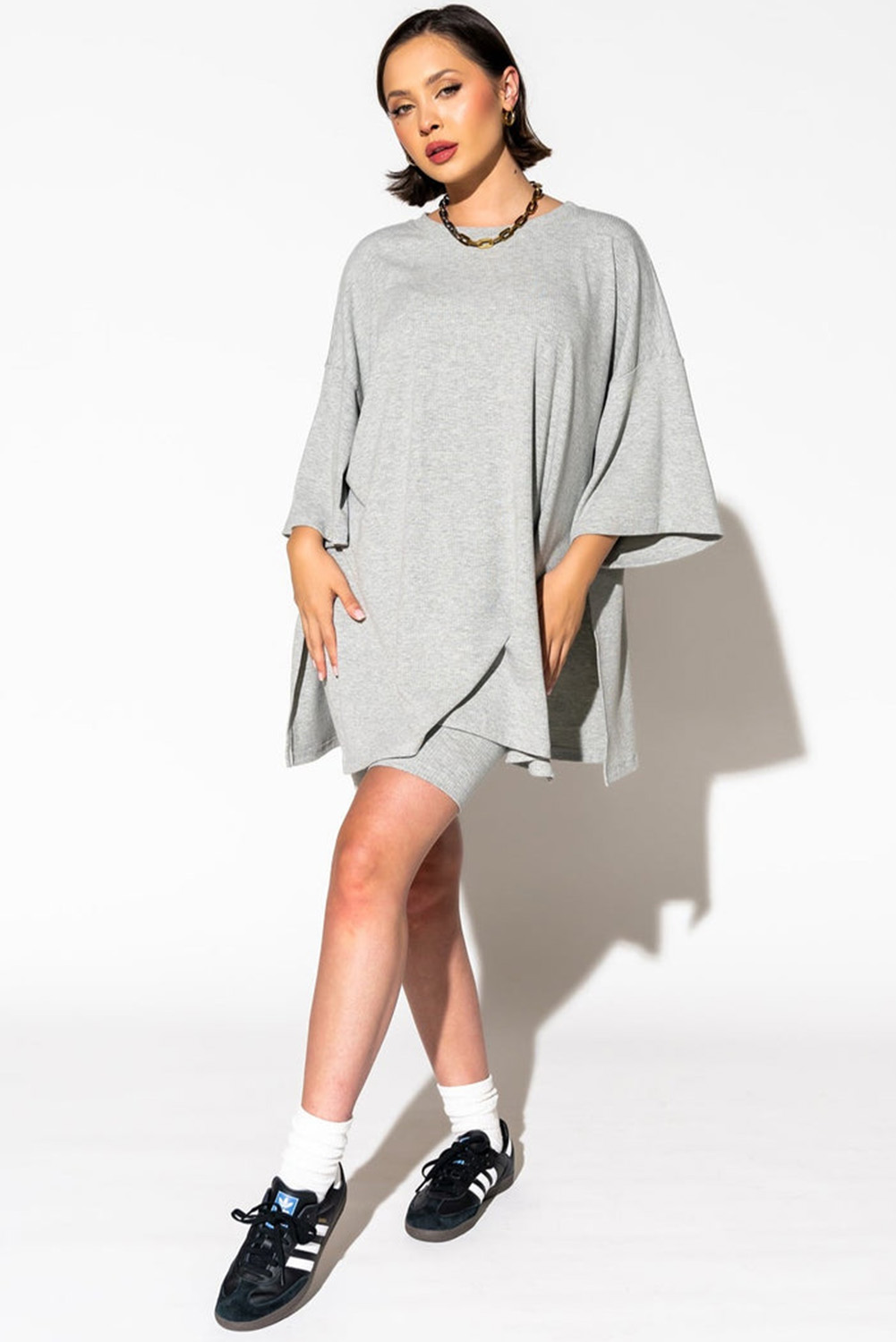Women's Light Grey Solid Color Loose Tunic Top and Slim Shorts Set - Detail View 6 Women's Light Grey Solid Color Loose Tunic Top and Slim Shorts Set - Detail View 6