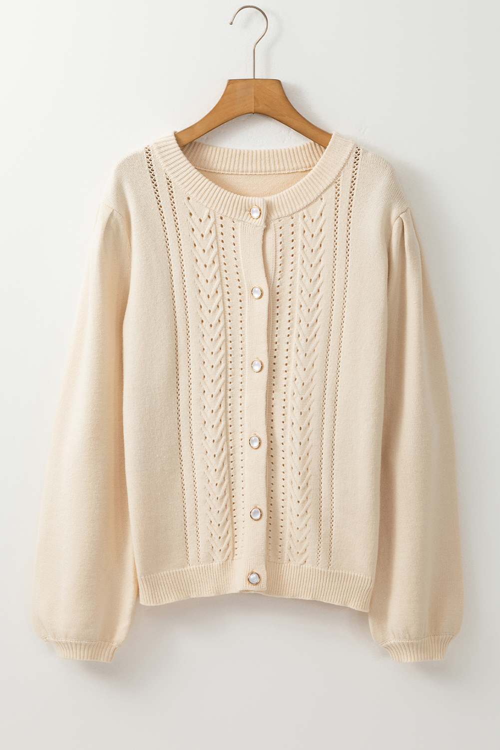 Chic and Cozy Button-Up Cardigan for Daily Wear - Perfect for Transitional Seasons - Detail View 7 Chic and Cozy Button-Up Cardigan for Daily Wear - Perfect for Transitional Seasons - Detail View 7