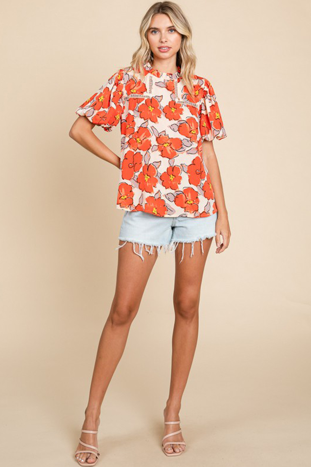 Charming 100% Polyester Blouse - Perfect for Summer Style - Detail View 8 Charming 100% Polyester Blouse - Perfect for Summer Style - Detail View 8