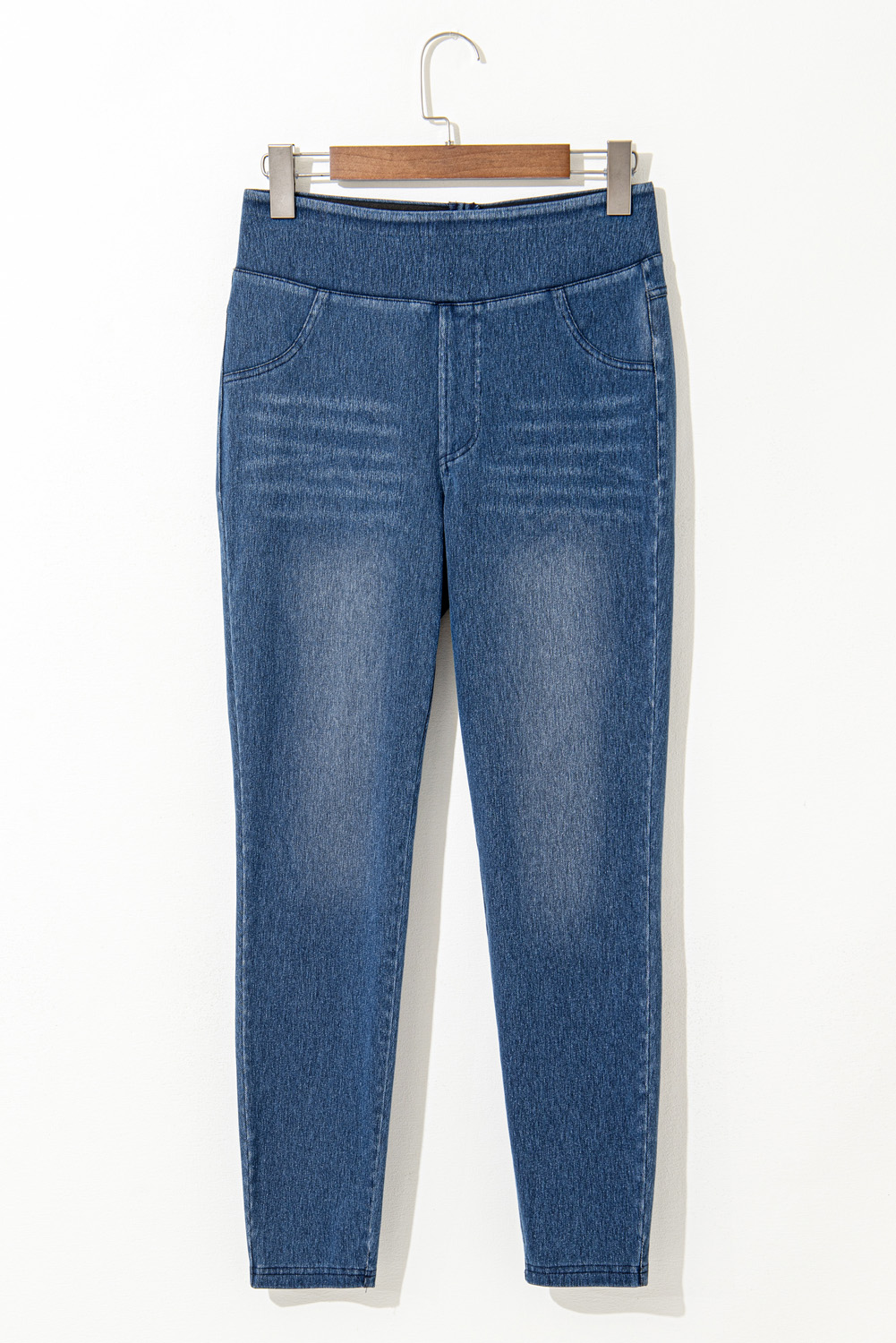 Casual Navy Blue Jeggings with Elastic Waist and Functional Pockets for Women - Detail View 7 Casual Navy Blue Jeggings with Elastic Waist and Functional Pockets for Women - Detail View 7