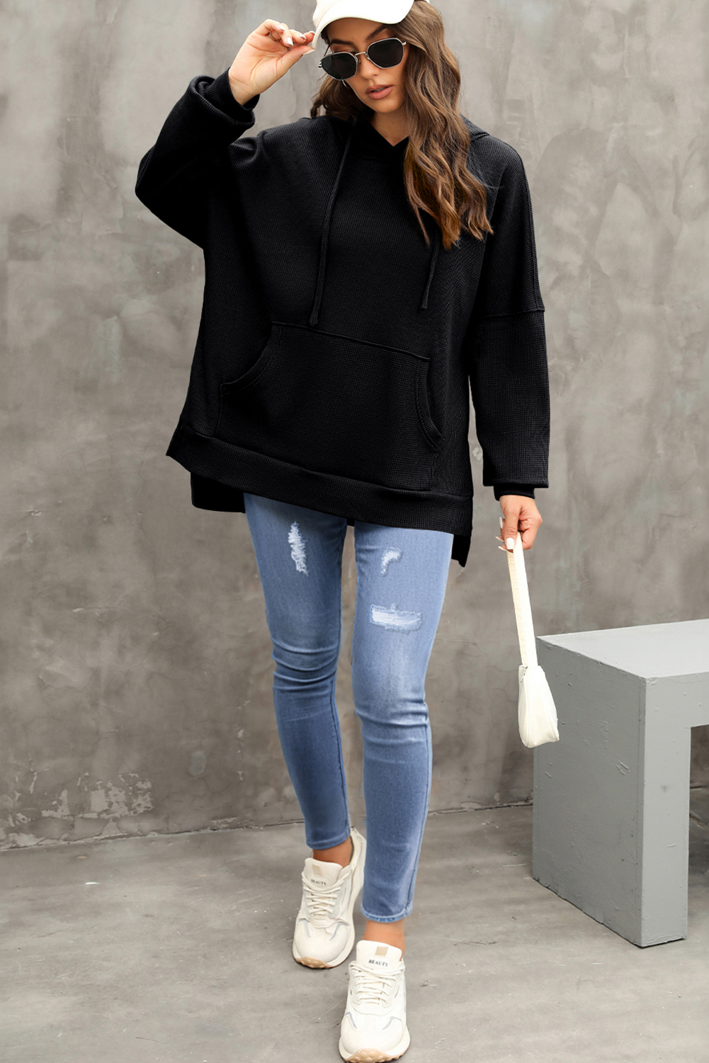 Warm and Comfortable Women's Hoodie: Versatile for Fall and Winter - Detail View 8 Warm and Comfortable Women's Hoodie: Versatile for Fall and Winter - Detail View 8