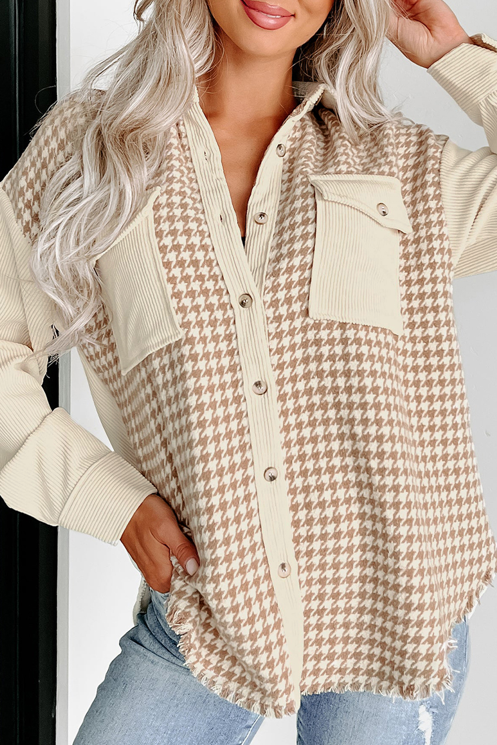Stylish Long Sleeve Jacket: Parchment Houndstooth Patchwork Design - Detail View 2 Stylish Long Sleeve Jacket: Parchment Houndstooth Patchwork Design - Detail View 2
