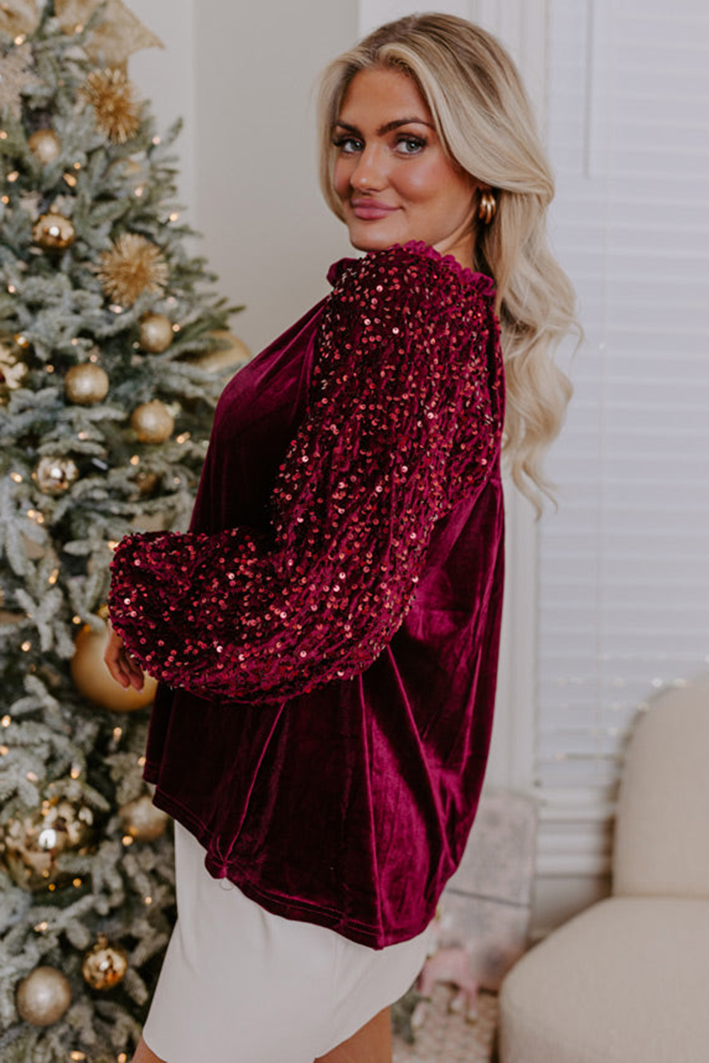 Luxurious Velvet Top with Faux Buttoned Front and Elastic Cuffs - Perfect for a Night Out - Detail View 3 Luxurious Velvet Top with Faux Buttoned Front and Elastic Cuffs - Perfect for a Night Out - Detail View 3