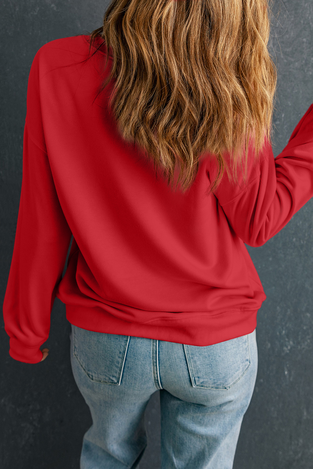 Comfortable and Stylish Red Crewneck Sweatshirt - Perfect for Fall & Christmas - Detail View 3 Comfortable and Stylish Red Crewneck Sweatshirt - Perfect for Fall & Christmas - Detail View 3