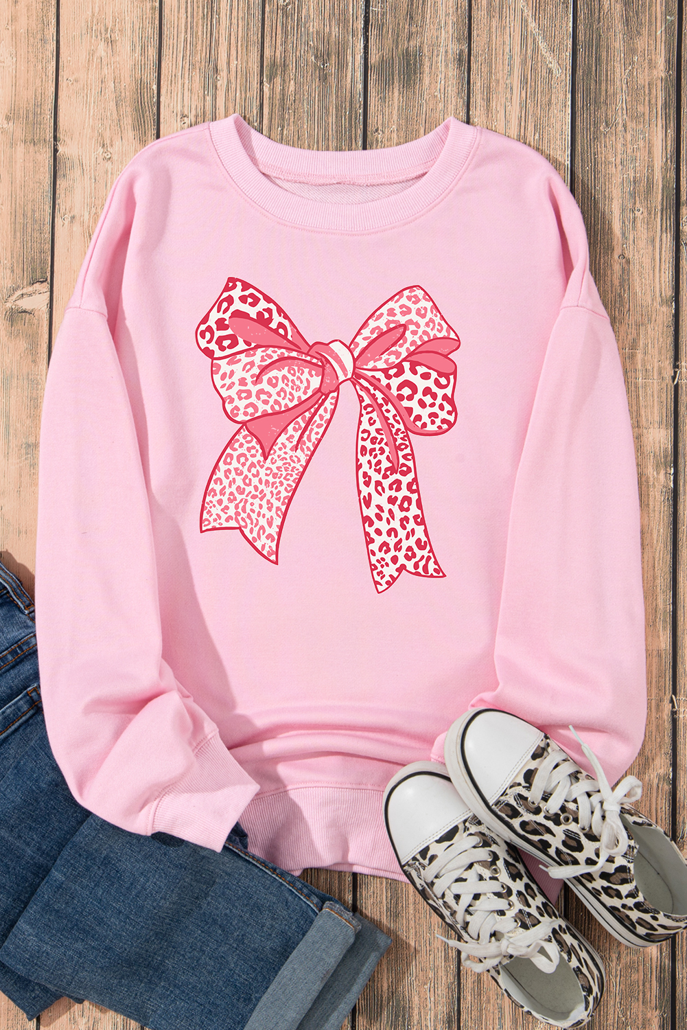 Women's Pink Leopard Bowknot Printed Crewneck Sweatshirt - Detail View 6 Women's Pink Leopard Bowknot Printed Crewneck Sweatshirt - Detail View 6
