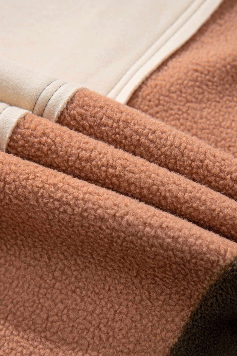 Comfortable and Stylish Brown Plus Size Hoodie with Long Sleeves - Detail View 13 Comfortable and Stylish Brown Plus Size Hoodie with Long Sleeves - Detail View 13
