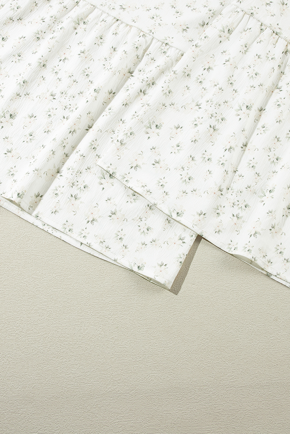 Women's Jumpsuit, White Floral, Boho Chic, Smocked, Wide Leg, Short Sleeve, Puff Sleeve, Square Neck, High Waist, Casual, Elegant, Summer Style, Daily Wear, Bottoms, Jumpsuits & Rompers, Short Sleeve Jumpsuit, Floral Pattern, Shift Silhouette - Detail View 10 Women's Jumpsuit, White Floral, Boho Chic, Smocked, Wide Leg, Short Sleeve, Puff Sleeve, Square Neck, High Waist, Casual, Elegant, Summer Style, Daily Wear, Bottoms, Jumpsuits & Rompers, Short Sleeve Jumpsuit, Floral Pattern, Shift Silhouette - Detail View 10