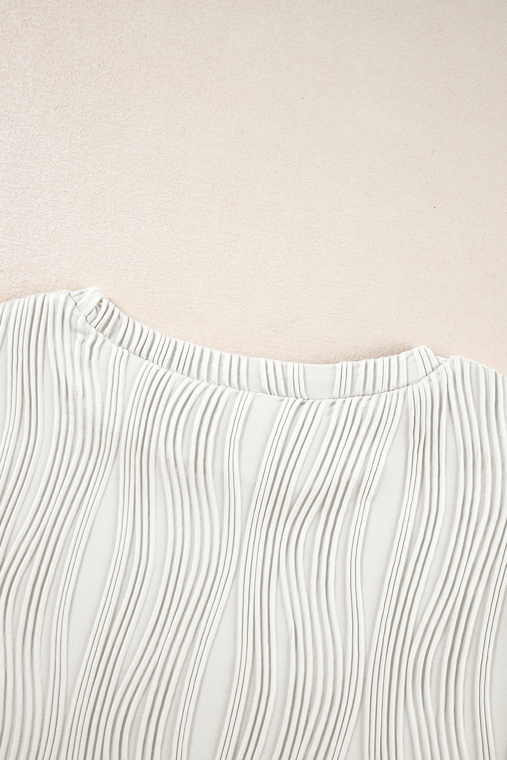 Women's White Textured Wavy Round Neck Long Sleeve Top - Detail View 11 Women's White Textured Wavy Round Neck Long Sleeve Top - Detail View 11