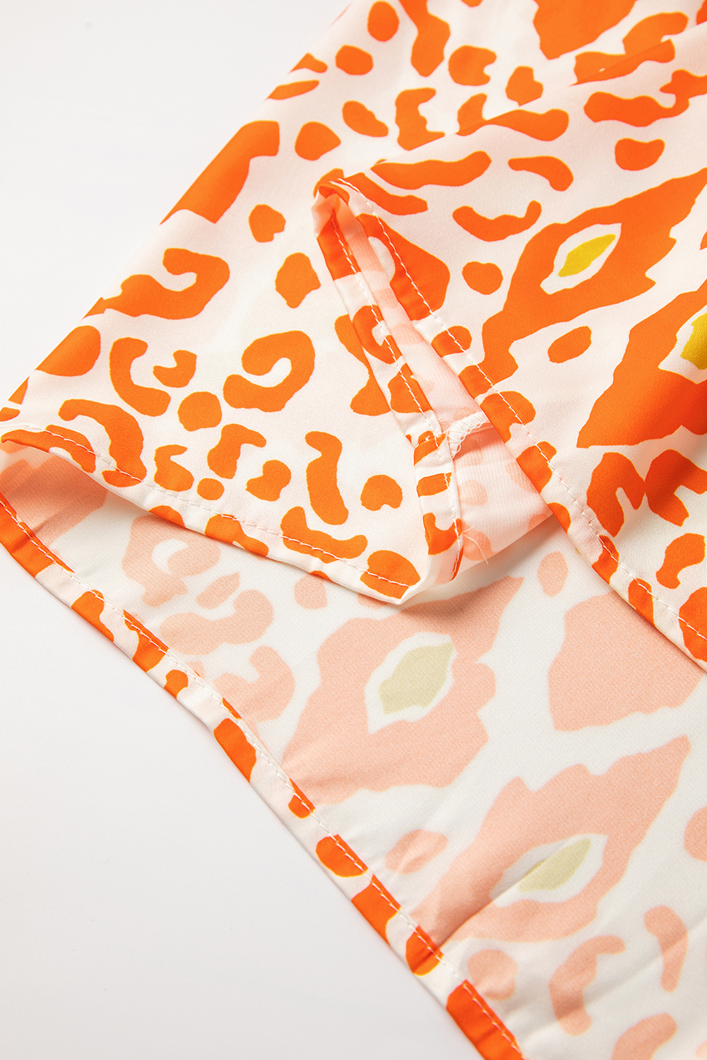 Women's Blouse, Orange Leopard, Colorblock, Puff Sleeve, Split Neck, Trendy, Chic, Summer, Daily Wear, Versatile Style, Fashionable, V-Neck, Abstract Pattern, Best Sellers, Country Style - Detail View 15 Women's Blouse, Orange Leopard, Colorblock, Puff Sleeve, Split Neck, Trendy, Chic, Summer, Daily Wear, Versatile Style, Fashionable, V-Neck, Abstract Pattern, Best Sellers, Country Style - Detail View 15