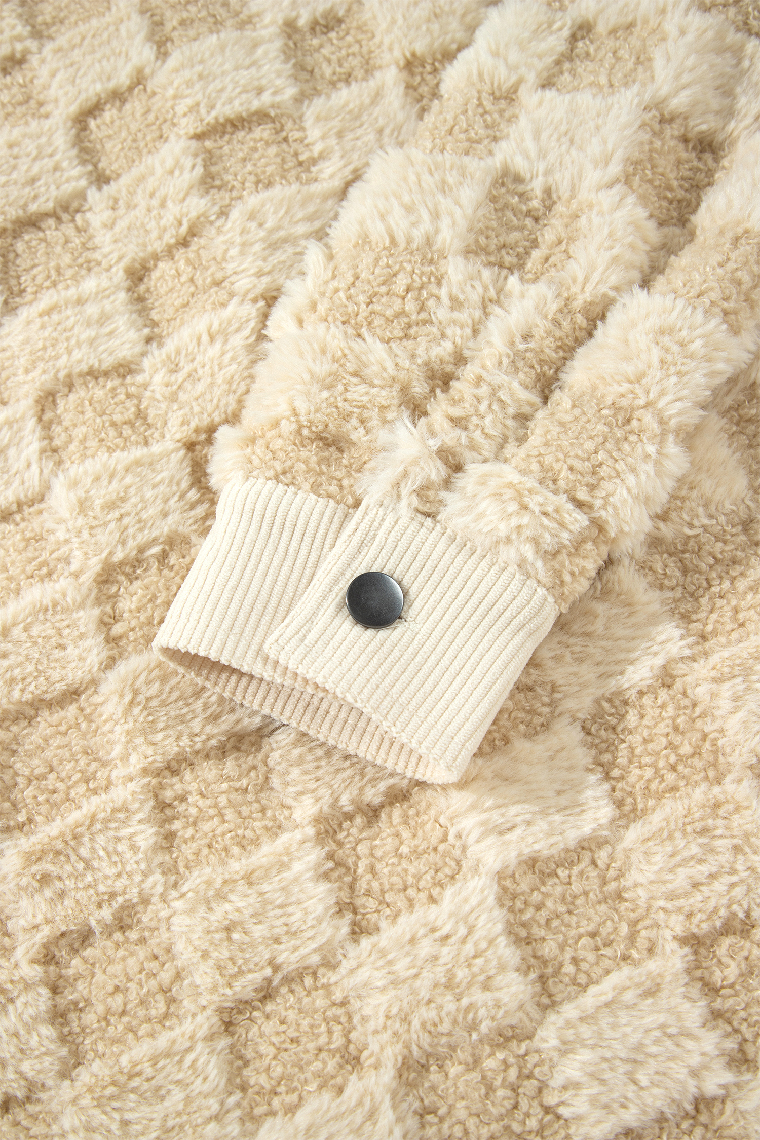 Checkered Sherpa Shacket, Casual Long Sleeve Fall Jacket - Detail View 14 Checkered Sherpa Shacket, Casual Long Sleeve Fall Jacket - Detail View 14