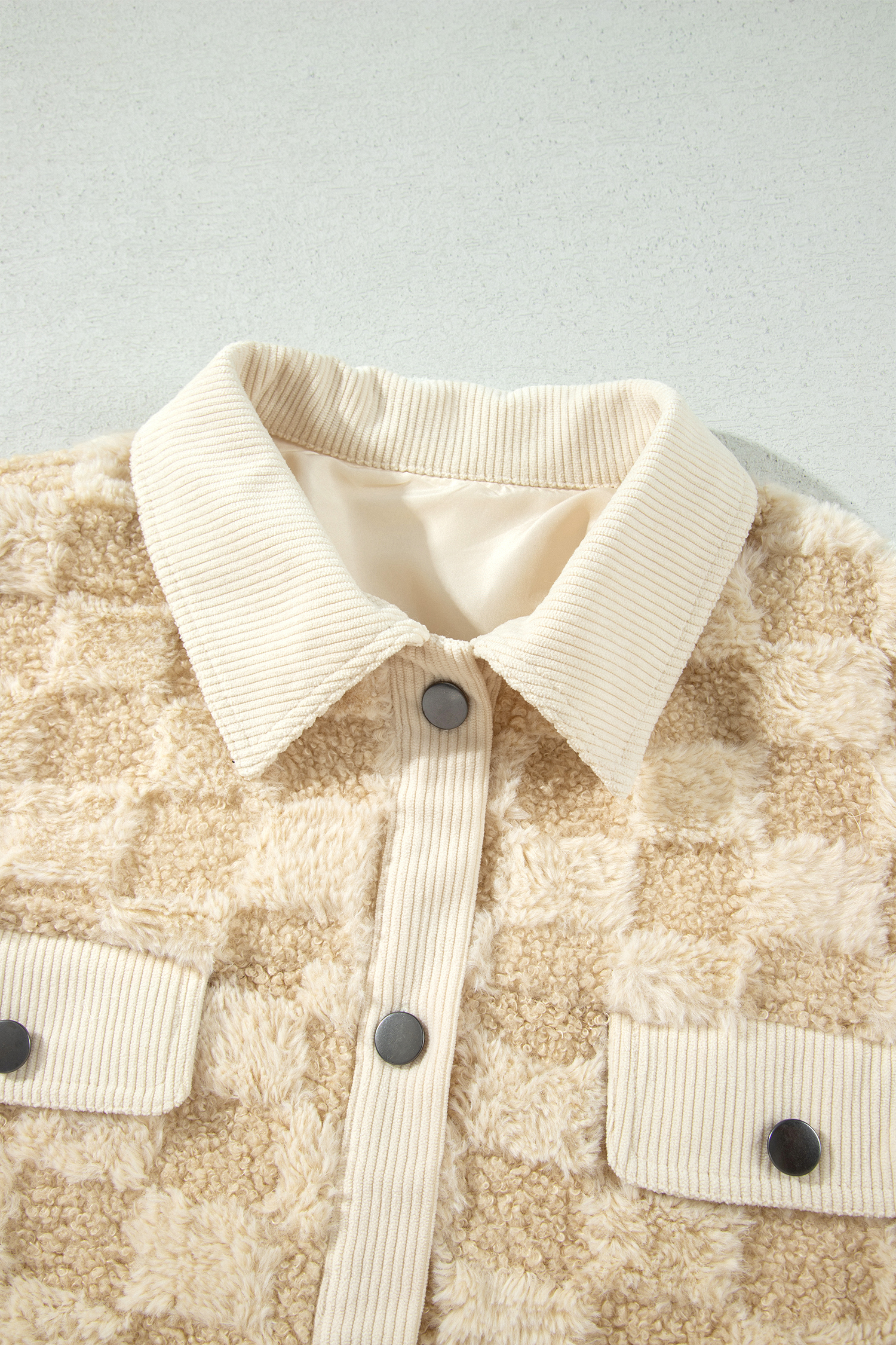 Women's Plaid Shacket, Cozy Sherpa Button Down Jacket - Detail View 7 Women's Plaid Shacket, Cozy Sherpa Button Down Jacket - Detail View 7