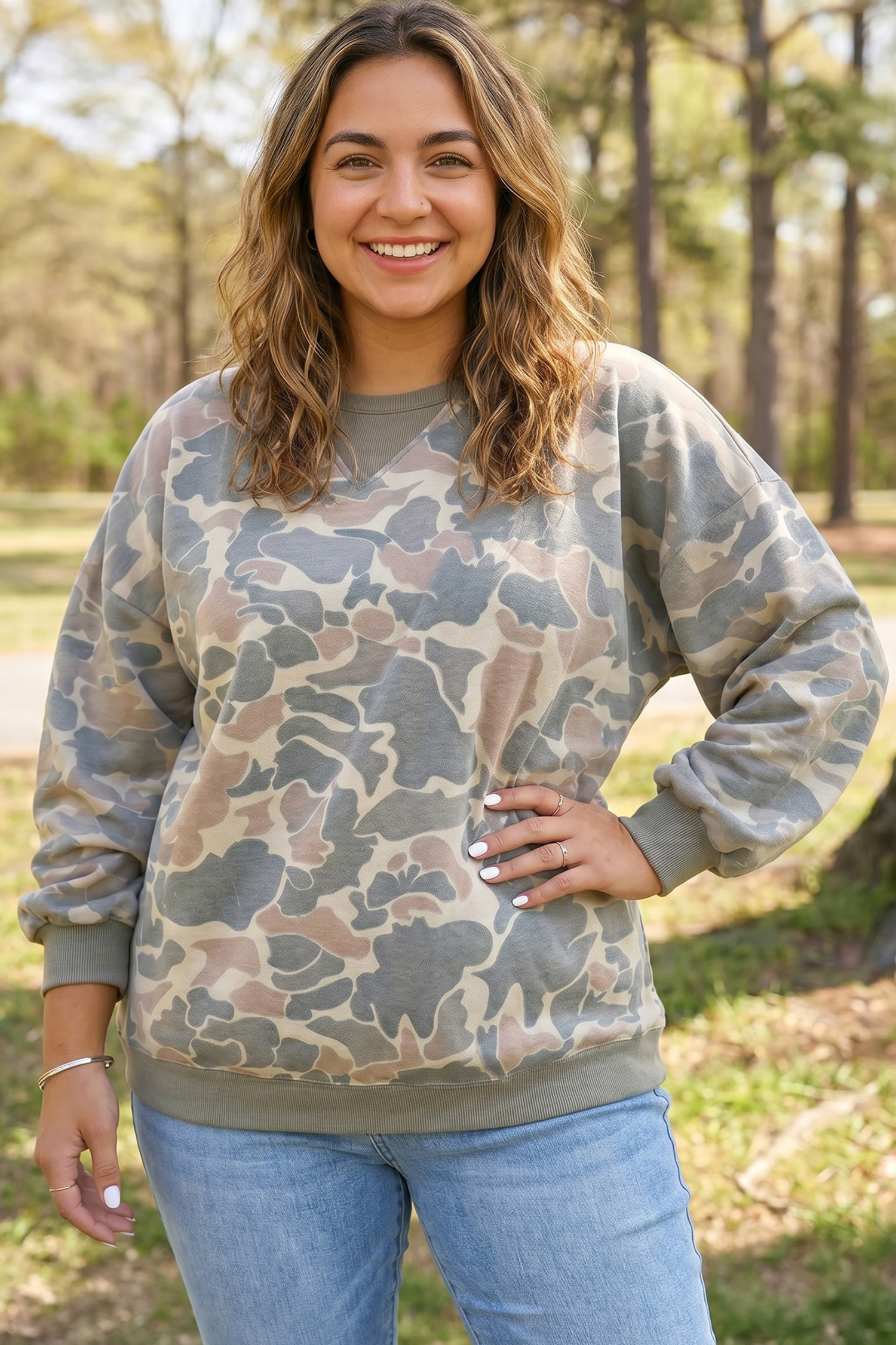 Women's Camo Pullover, Trendy Multicolour Camouflage Print - Detail View 2 Women's Camo Pullover, Trendy Multicolour Camouflage Print - Detail View 2