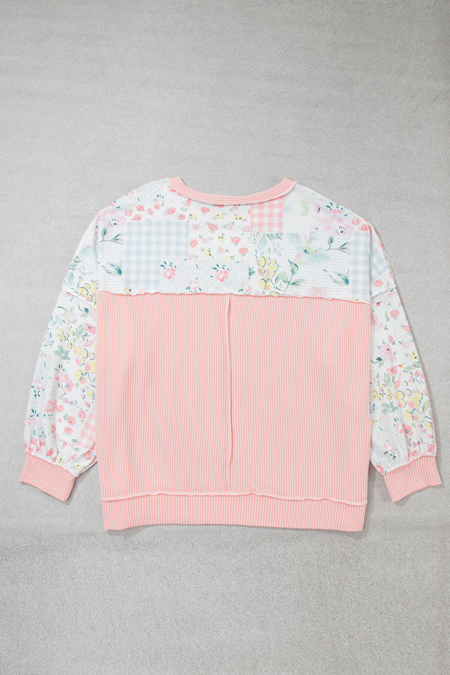 Womens Floral Print Sweatshirt, Trendy Patchwork Crewneck - Detail View 5 Womens Floral Print Sweatshirt, Trendy Patchwork Crewneck - Detail View 5