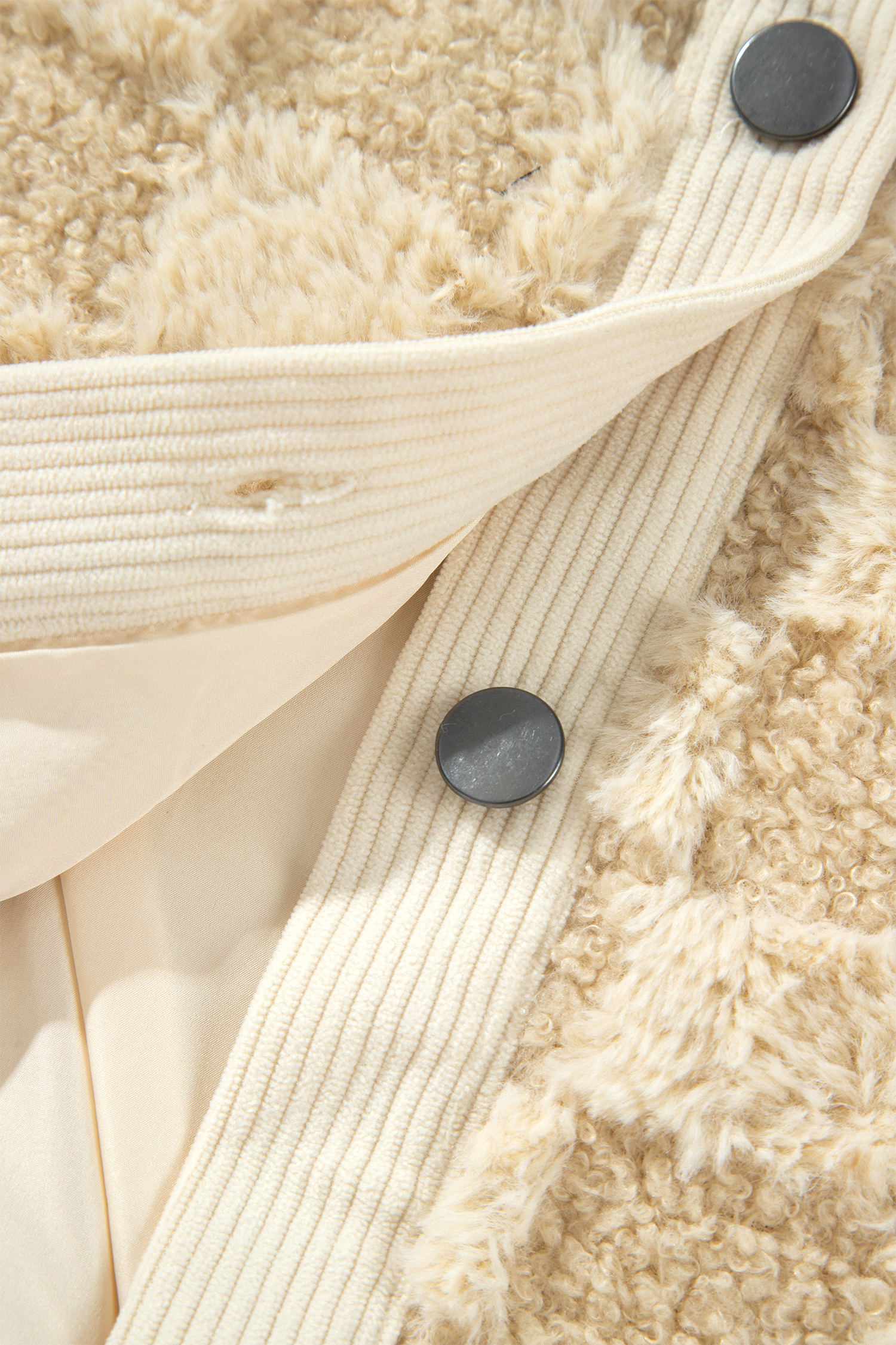 Women's Plaid Shacket, Cozy Sherpa Button Down Jacket - Detail View 10 Women's Plaid Shacket, Cozy Sherpa Button Down Jacket - Detail View 10