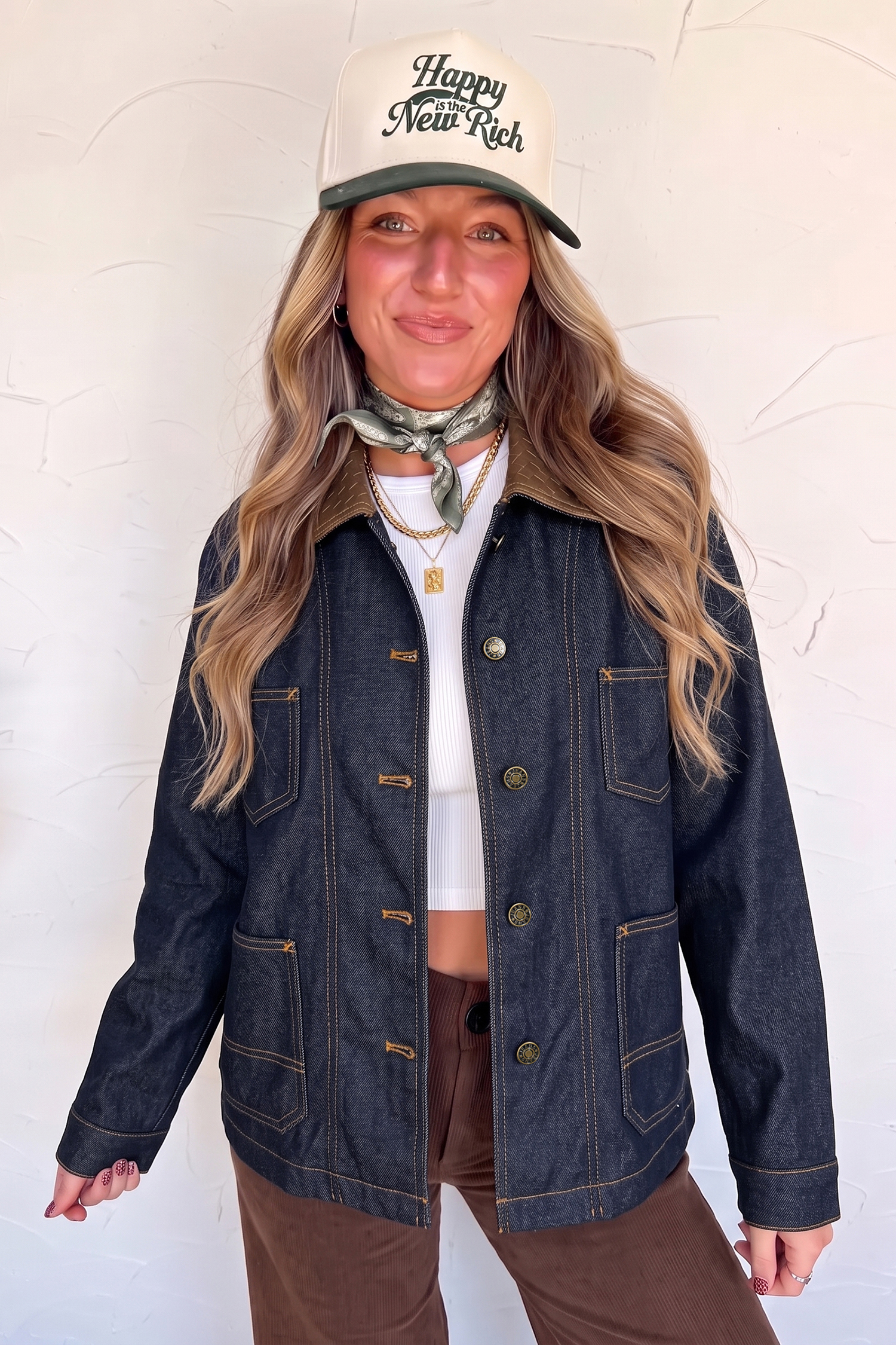 Women's Casual Denim Jacket, Long Sleeve Western Outwear - Detail View 6 Women's Casual Denim Jacket, Long Sleeve Western Outwear - Detail View 6
