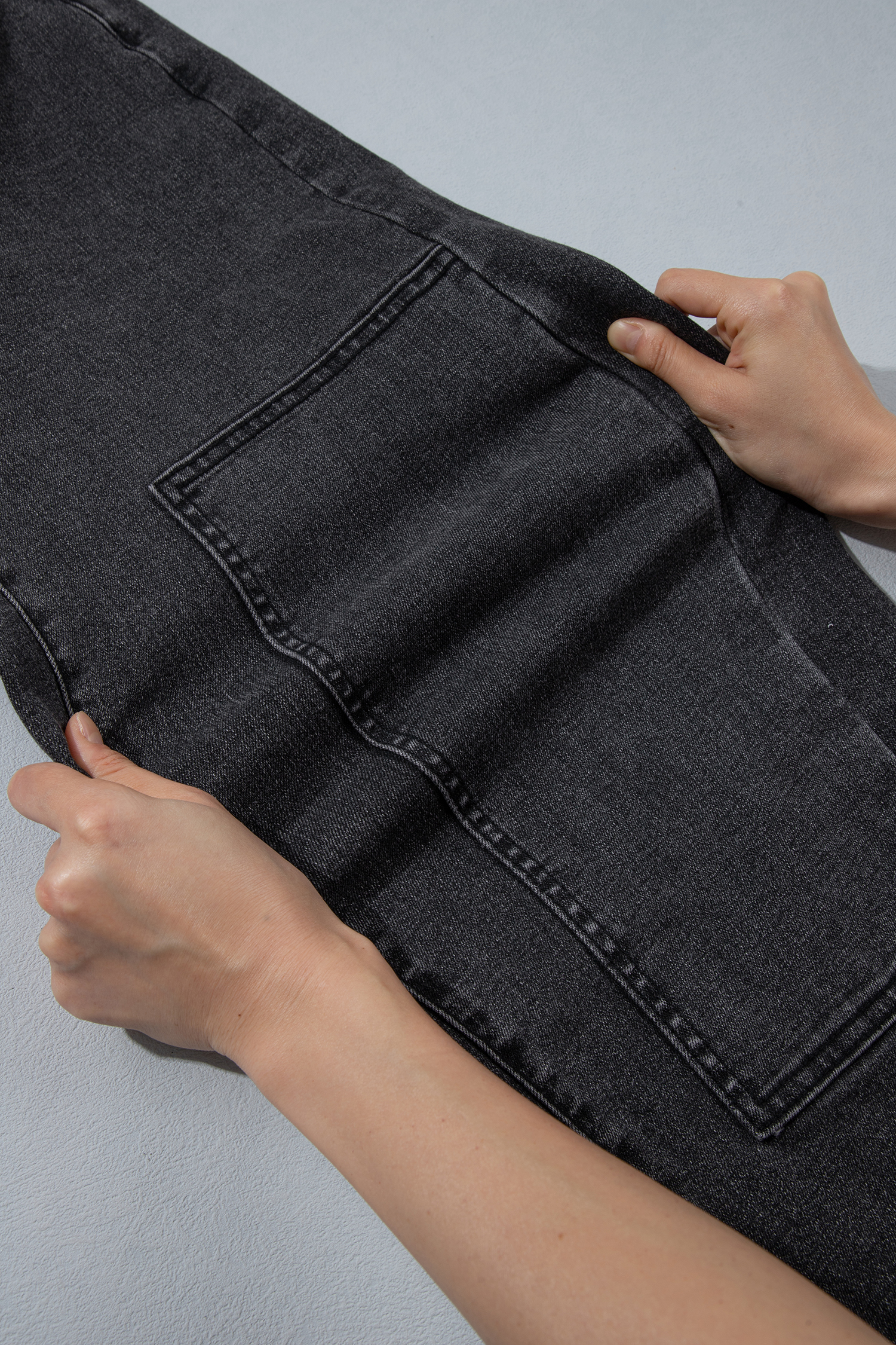 Women's Stretch Denim Jeans, Carbon Grey Barrel Pants - Detail View 15 Women's Stretch Denim Jeans, Carbon Grey Barrel Pants - Detail View 15