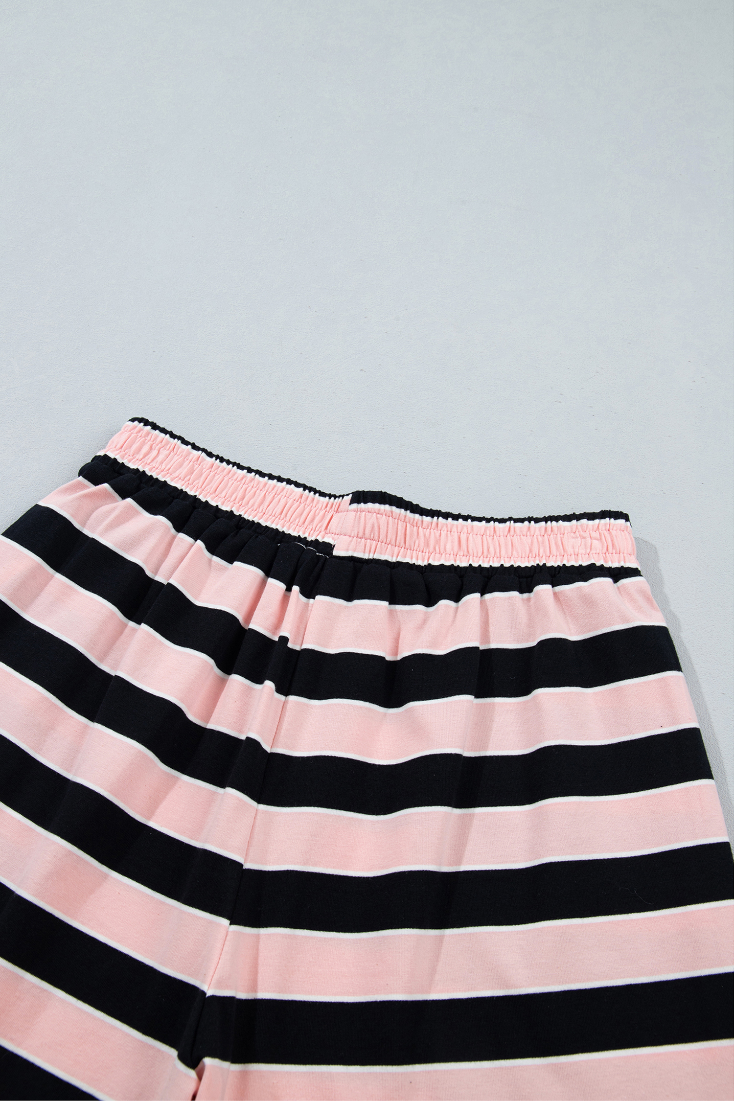 Women's Striped Shorts Set, Casual Oversized Two Piece - Detail View 16 Women's Striped Shorts Set, Casual Oversized Two Piece - Detail View 16