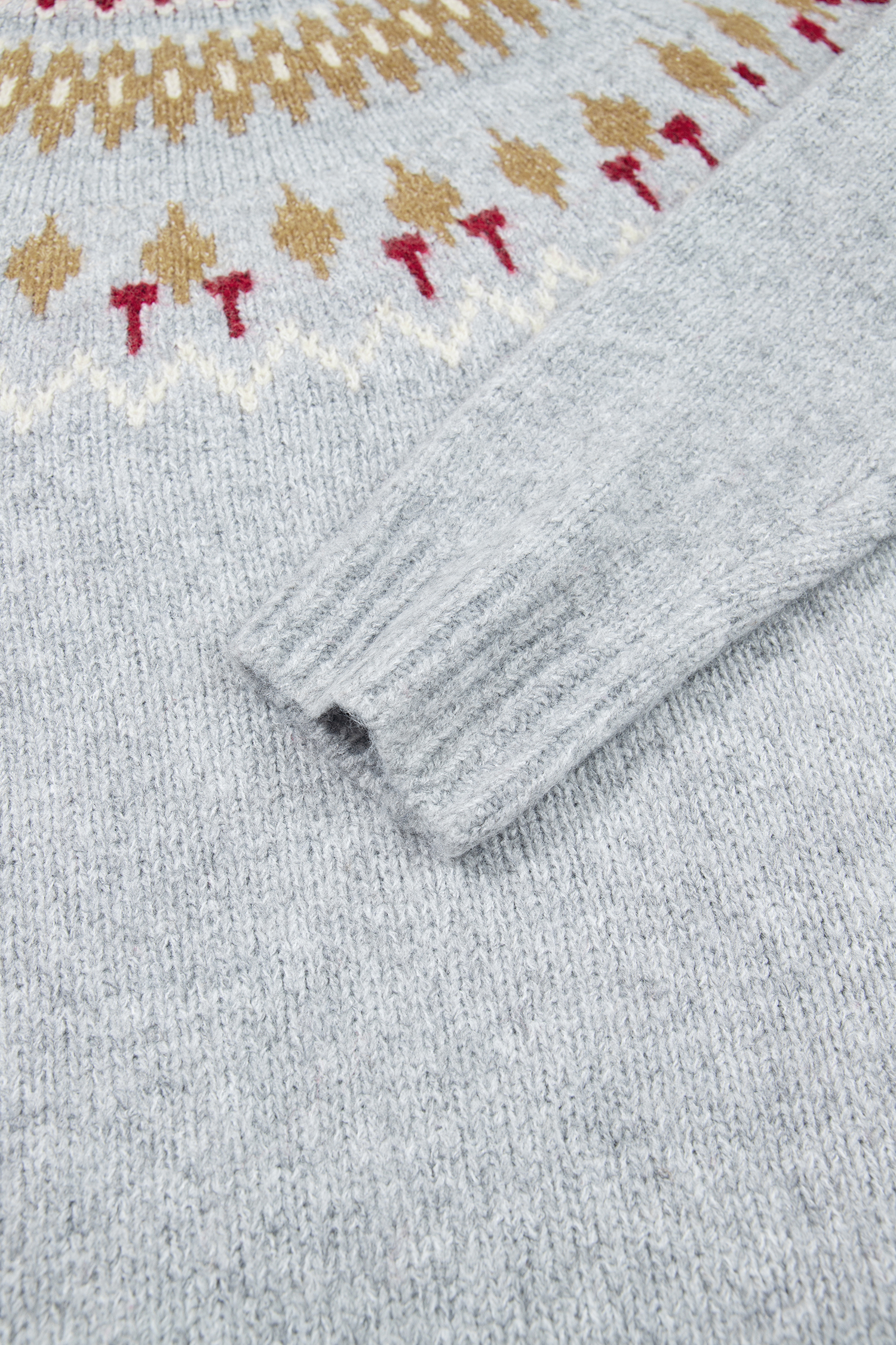Casual Knit Women's Gray Sweater, Round Neck Daily Wear - Detail View 7 Casual Knit Women's Gray Sweater, Round Neck Daily Wear - Detail View 7