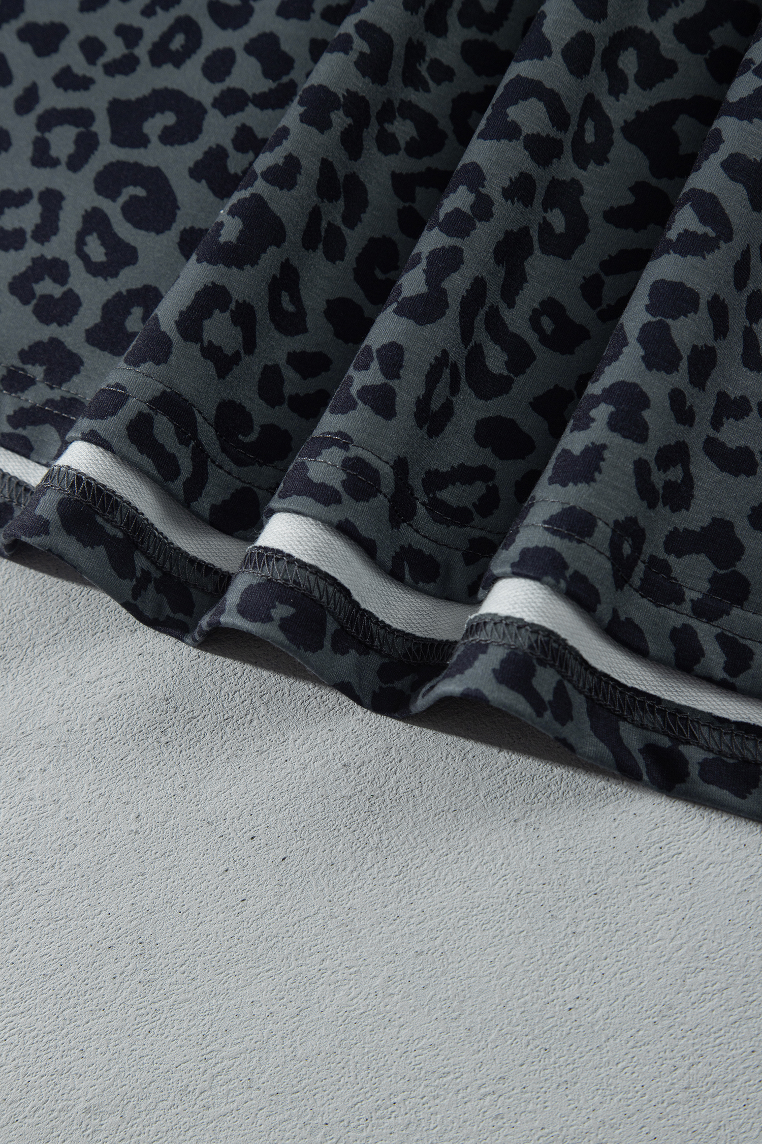 Plus Size Leopard Tracksuit, Women's Two Piece Set - Detail View 8 Plus Size Leopard Tracksuit, Women's Two Piece Set - Detail View 8